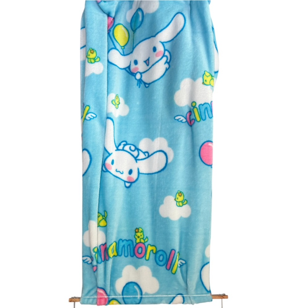 Sanrio Blue and White Cinnamoroll Blanket